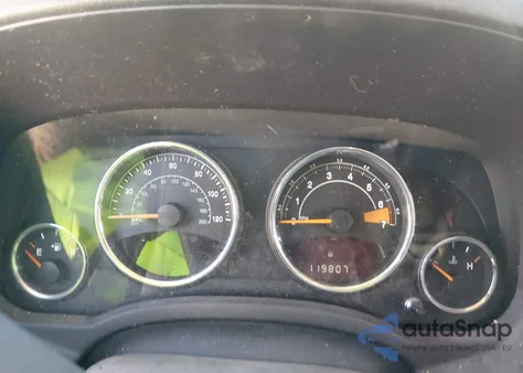 2016 Jeep Compass Latitude z USA, uszkodzony, nr VIN 1C4NJDEB7GD586591